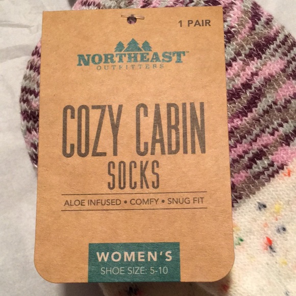 Northeast Outfitters Cozy Cabin Socks - Picture 2 of 2